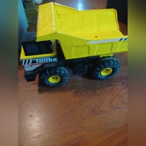 Vintage Tonka Mighty Dump Truck 952